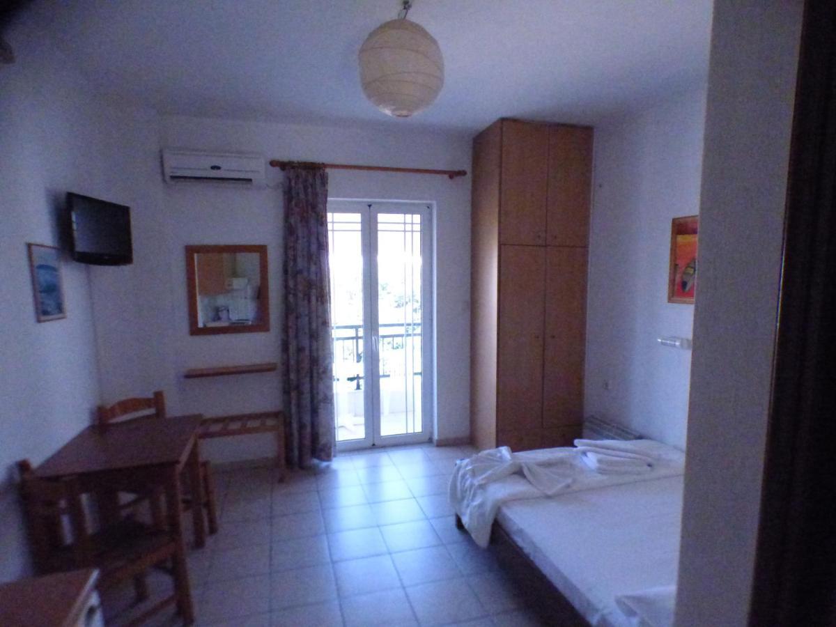 Eleni Apartments Hersonissos  Zewnętrze zdjęcie